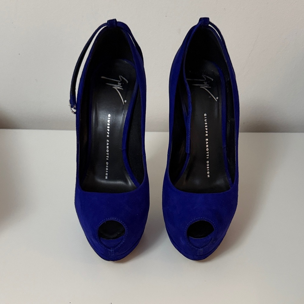 Giuseppe Zanotti Blue Platform Peep-Toe Pumps